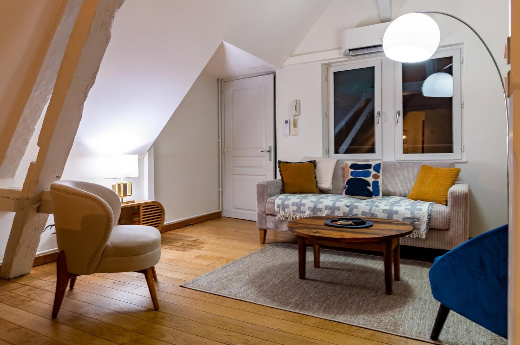 Le 13 Elegant Troyes Leilighet Eksteriør bilde